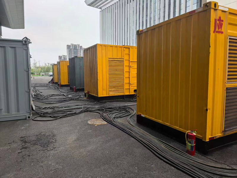 芷江不同季节柴油发电机组保养有哪些注意事项?