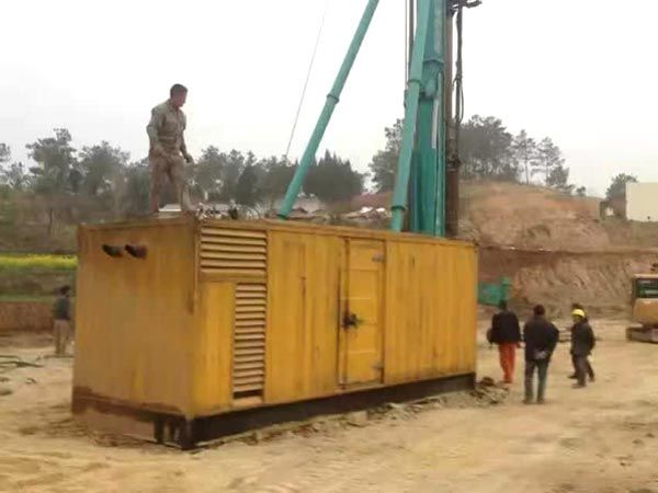 芷江如何判断水冷式机油散热器密封件是否需要更换？